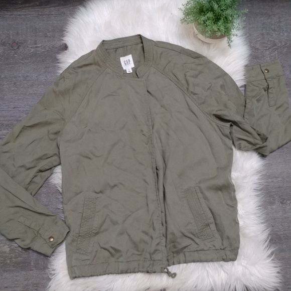 GAP Jackets & Coats Gap Army Green Lightweight Jacket Poshmark